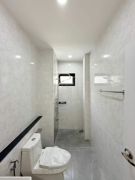 3-BR House, Chon Buri (Pattaya), Nong Pru, Bang Lamung (Pattaya), Chon Buri (Pattaya), 3 Bedrooms, 100 sqm, Single Detached House For Sale, by Tanawan Surichai, 500268045 - DDproperty.com