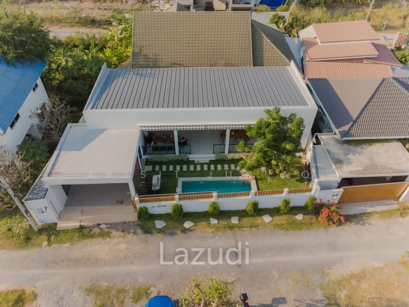 MODERN POOL VILLA DESIGNED FOR COMFORTABLE LIVING AND RELAXING LIFESTYLE, Prachuap Khiri Khan, Nong Kae, Hua Hin, Prachuap Khiri Khan, 3 Bedrooms, 160 sqm, Villa For Sale, by Apisit Junlao, 500268076 - DDproperty.com