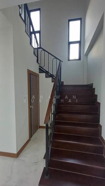 บ้าน 3-ห้องนอน, ชลบุรี, ห้วยใหญ่, บางละมุง, ชลบุรี, 230 ตร.ม., บ้านเดี่ยว ขาย, โดย Tanawan Surichai, 500268082 - DDproperty.com