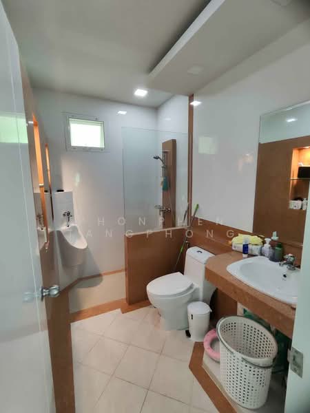4-BR Villa, Chon Buri (Pattaya), Poong, Bang Lamung (Pattaya), Chon Buri (Pattaya), 4 Bedrooms, 288 sqm, Villa For Rent, by Phonphen Tangphong, 500268084 - DDproperty.com