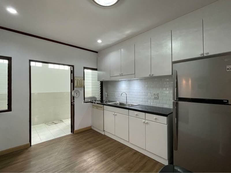 3-BR House, Chon Buri (Pattaya), Na Kloe, Bang Lamung (Pattaya), Chon Buri (Pattaya), 3 Bedrooms, 300 sqm, Single Detached House For Rent, by Supitsara  Sangarun, 500268091 - DDproperty.com