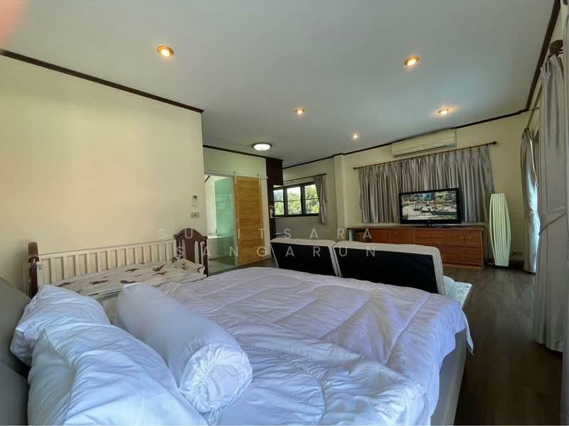 3-BR House, Chon Buri (Pattaya), Na Kloe, Bang Lamung (Pattaya), Chon Buri (Pattaya), 3 Bedrooms, 300 sqm, Single Detached House For Rent, by Supitsara  Sangarun, 500268091 - DDproperty.com