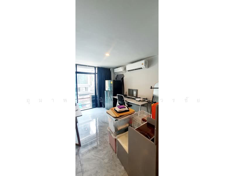 หอพักมหาลัยรังสิต ปทุม, ปทุมธานี, หลักหก, เมืองปทุมธานี, ปทุมธานี, 1,000 ตร.ม., กิจการ ขาย, โดย อุมาพร นิเวศบวรชัย, 500268094 - DDproperty.com