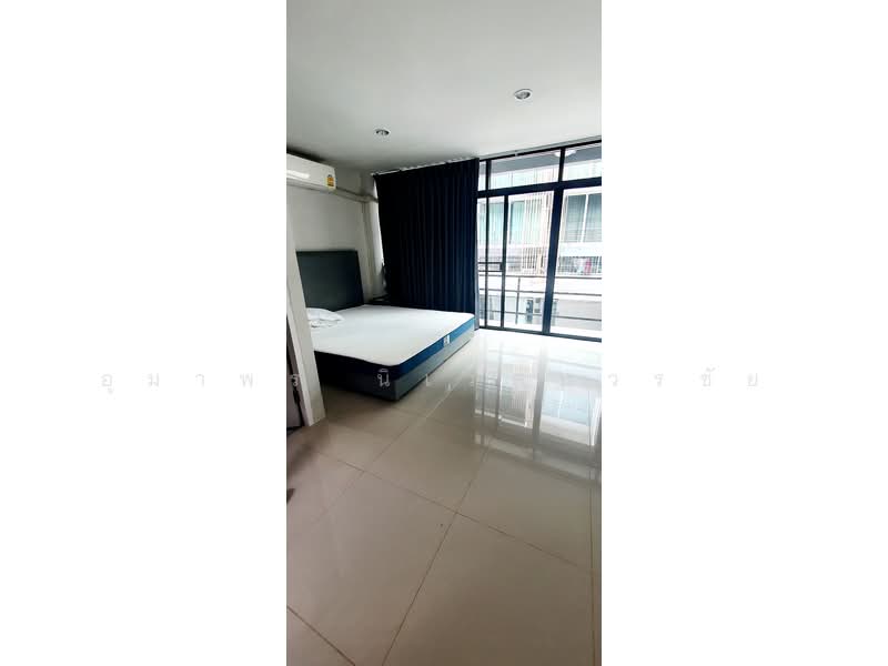 Rangsit University dormitory, Pathum Thani., Pathum Thani, Lak Hok, Muang Pathum Thani, Pathum Thani, , 1,000 sqm, Business For Sale, by อุมาพร นิเวศบวรชัย, 500268094 - DDproperty.com