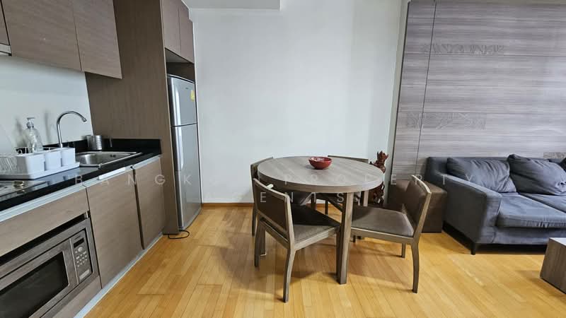 Issara @ 42 Sukhumvit, Bangkok, Soi Sukhumvit 42, Phra Kanong, Khlong Toei, Bangkok, 2 Bedrooms, 79 sqm, Condo For Rent, by BANGKOK PROPERTY AGENTS, 500268108 - DDproperty.com