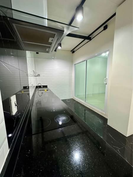 For Sale - 3-BR House, Chon Buri (Pattaya)