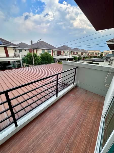 For Sale - 3-BR House, Chon Buri (Pattaya)
