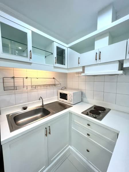 Supalai Place Sukhumvit 39, Bangkok, 175-179 Soi Sukhumvit 39 Sukhumvit Road, Khlong Tan Nua, Watthana, Bangkok, 1 Bedroom, 50 sqm, Condo For Rent, by Caveman Property, 500268133 - DDproperty.com