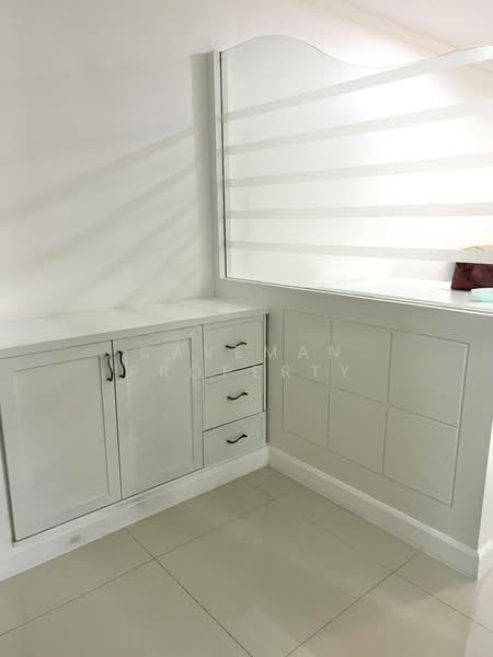 Supalai Place Sukhumvit 39, Bangkok, 175-179 Soi Sukhumvit 39 Sukhumvit Road, Khlong Tan Nua, Watthana, Bangkok, 1 Bedroom, 50 sqm, Condo For Rent, by Caveman Property, 500268133 - DDproperty.com