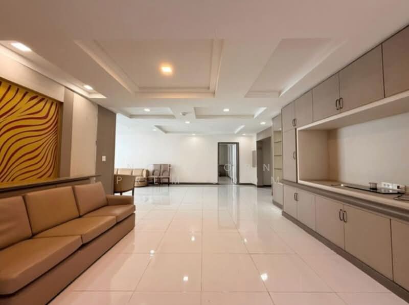 President Park Sukhumvit 24, Bangkok, 99 Sukhumvit 24 Alley, Khlongtoei Nua, Watthana, Bangkok, 3 Bedrooms, 260 sqm, Condo For Rent, by Nopatorn Prem-udom, 500268156 - DDproperty.com