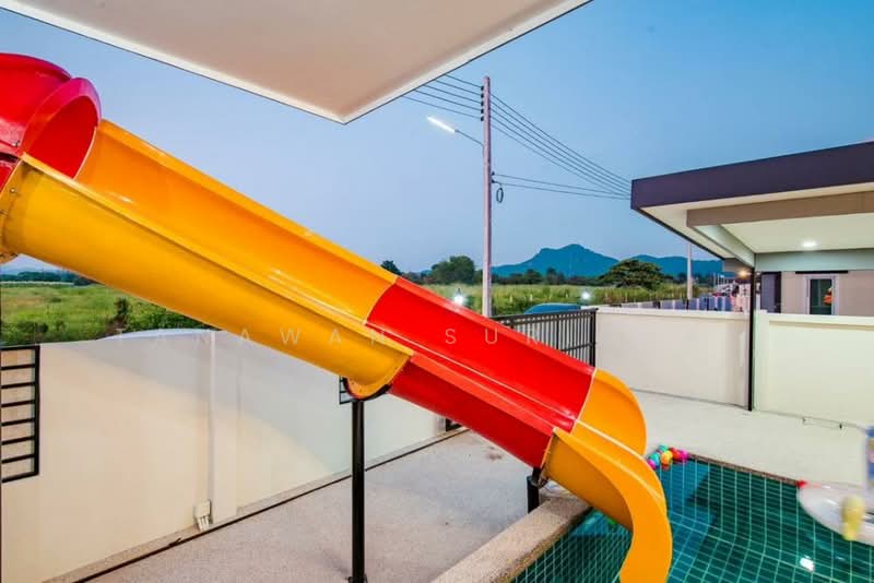 undefined, Prachuap Khiri Khan, Thap Tai, Hua Hin, Prachuap Khiri Khan, 3 Bedrooms, 204 sqm, Single Detached House For Sale, by Tanawan Surichai, 500268169 - DDproperty.com