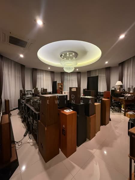 Luxury Single House for Sale – Windsor Golf Area, Bangkok, วินด์เซอร์ พาร์ค แอนด์ กอล์ฟ คลับ 46 หมู่ 8 ถนนสุวินทวงศ์ แขวงหนองจก กรุงเทพฯ 10530, Khok Faed, Nong Chok, Bangkok, 5 Bedrooms, 600 sqm, Single Detached House For Sale, by Thida Thewinram, 500268184 - DDproperty.com