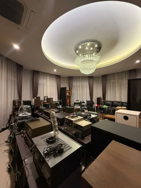 Luxury Single House for Sale – Windsor Golf Area, Bangkok, วินด์เซอร์ พาร์ค แอนด์ กอล์ฟ คลับ 46 หมู่ 8 ถนนสุวินทวงศ์ แขวงหนองจก กรุงเทพฯ 10530, Khok Faed, Nong Chok, Bangkok, 5 Bedrooms, 600 sqm, Single Detached House For Sale, by Thida Thewinram, 500268184 - DDproperty.com