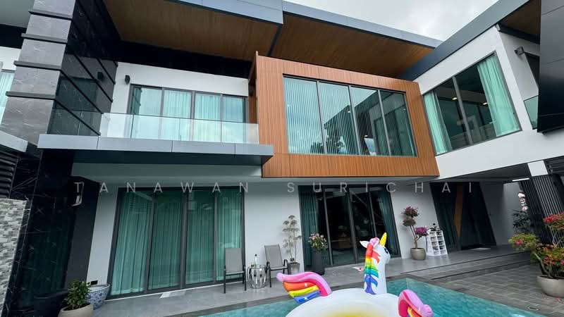 Mountain Village 1, Chon Buri (Pattaya), Na Jomtien Subdistrict, Sattahip, Sattahip, Chon Buri (Pattaya), 5 Bedrooms, 550 sqm, Villa For Sale, by Tanawan Surichai, 500268185 - DDproperty.com