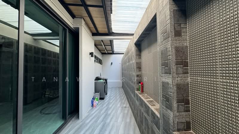 Mountain Village 1, Chon Buri (Pattaya), Na Jomtien Subdistrict, Sattahip, Sattahip, Chon Buri (Pattaya), 5 Bedrooms, 550 sqm, Villa For Sale, by Tanawan Surichai, 500268185 - DDproperty.com