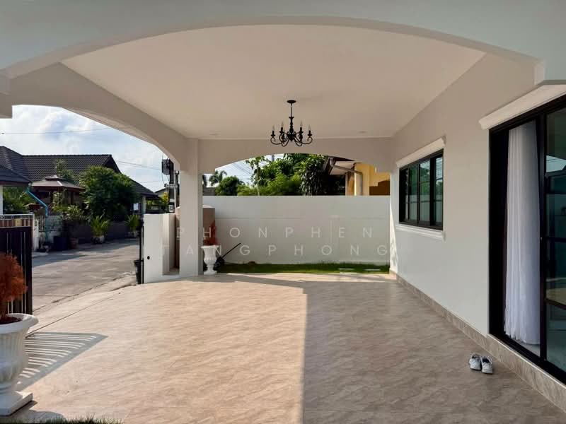 undefined, Chon Buri (Pattaya), Nong Pru, Bang Lamung (Pattaya), Chon Buri (Pattaya), 3 Bedrooms, 200 sqm, Villa For Rent, by Phonphen Tangphong, 500268200 - DDproperty.com