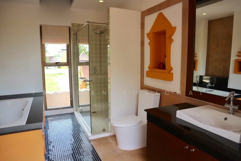 Phutara Estate, Chon Buri (Pattaya), 99 Pattanakarn Road, Nong Pru, Bang Lamung (Pattaya), Chon Buri (Pattaya), 5 Bedrooms, 1,084 sqm, Villa For Sale, by Tanawan Surichai, 500268202 - DDproperty.com