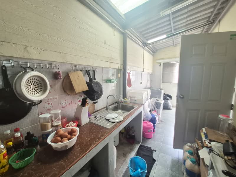 Nirun Ville 10, Samut Prakan, On rural road Samut Prakan 2001, Bang Chalong, Bang Plee, Samut Prakan, 3 Bedrooms, 100 sqm, Townhouse For Sale, by The Best Property ตั๊ก, 500268222 - DDproperty.com