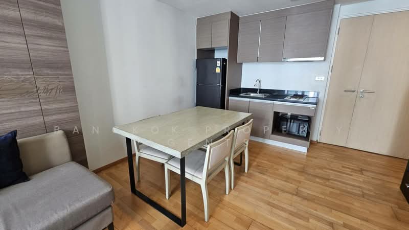 Issara @ 42 Sukhumvit, Bangkok, Soi Sukhumvit 42, Phra Kanong, Khlong Toei, Bangkok, 2 Bedrooms, 78 sqm, Condo For Rent, by BANGKOK PROPERTY AGENTS, 500268228 - DDproperty.com