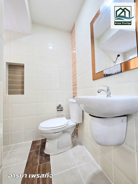 Golden Town Srinakarin-Sukhumvit, Samut Prakan, 133 Moo 4, Bang Mueng, Muang Samut Prakarn, Samut Prakan, 4 Bedrooms, 85 sqm, Townhouse For Sale, by วิสุทธินี เฉลิมสินสุวรรณ, 500268244 - DDproperty.com