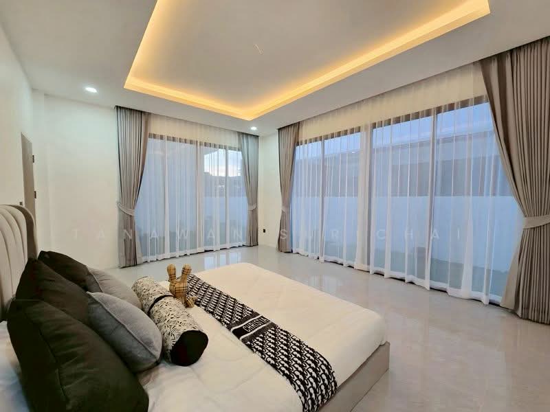 3-BR House, Chon Buri (Pattaya), Nong Pru, Bang Lamung (Pattaya), Chon Buri (Pattaya), 3 Bedrooms, 302 sqm, Single Detached House For Sale, by Tanawan Surichai, 500268253 - DDproperty.com