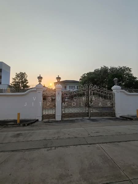 ขายบ้านเดี่ยวพร้อมอาคารรวม 3 หลัง บนเนื้อที่ 270 ตารางวา พร้อมระบบโซล่าเซลล์จัดเต็ม 1 ล้านบาท, Samut Prakan, เทพารักษ์ 86, Thepharak, Muang Samut Prakarn, Samut Prakan, 5 Bedrooms, 500 sqm, Single Detached House For Sale, by visutchai jitpimolmas, 500268271 - DDproperty.com