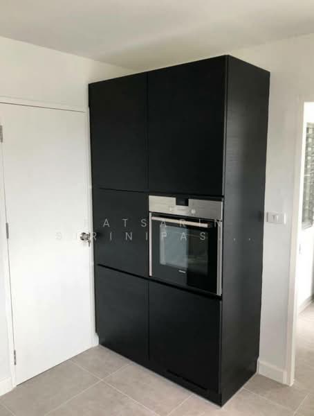 Regent On The Park 3, Bangkok, 185 Soi Sukhumvit 39 Sukhumvit Road, Khlong Tan Nua, Watthana, Bangkok, 3 Bedrooms, 236 sqm, Condo For Sale, by Ratsarin Sirinipaspong, 500268285 - DDproperty.com