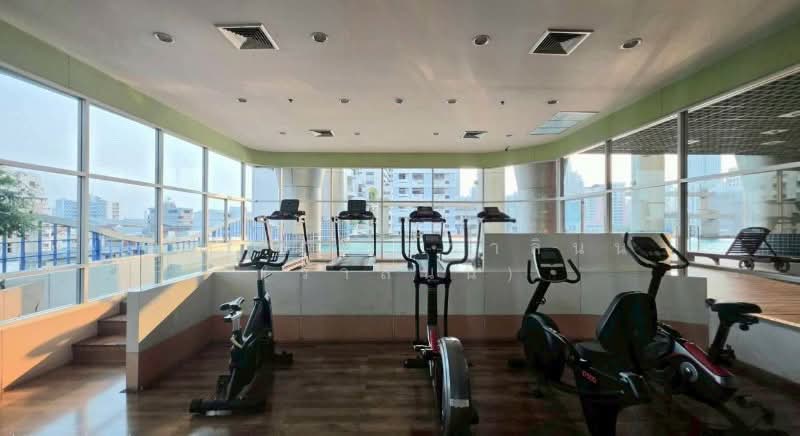 St Louis Grand Terrace : เซ็นต์ห ลุยส์ แกรนด์ เทอเรส, กรุงเทพ, ซอย สาทร 11 S Sathon Rd, ยานนาวา, สาทร, กรุงเทพ, 47 ตร.ม., คอนโด ขาย, โดย คุณ พลอยวาลินน์ (วาลินน์), 500268286 - DDproperty.com