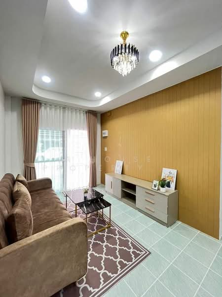 For Sale - Single house for sale in Praditpaisan 3 Village, Noen Phasuk, Sriracha., Chon Buri (Pattaya)