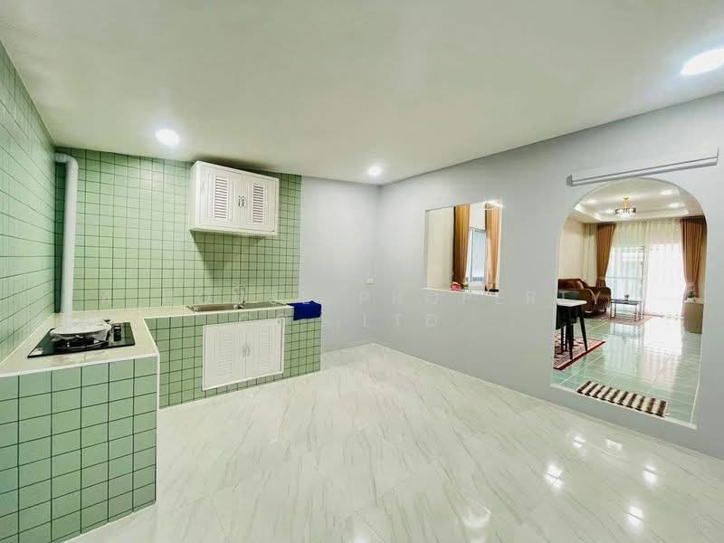 For Sale - Single house for sale in Praditpaisan 3 Village, Noen Phasuk, Sriracha., Chon Buri (Pattaya)