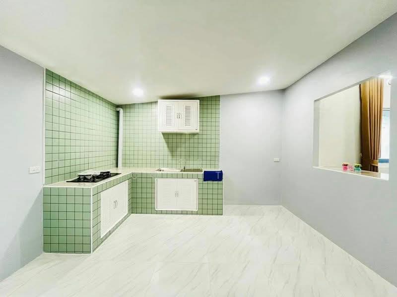 For Sale - Single house for sale in Praditpaisan 3 Village, Noen Phasuk, Sriracha., Chon Buri (Pattaya)