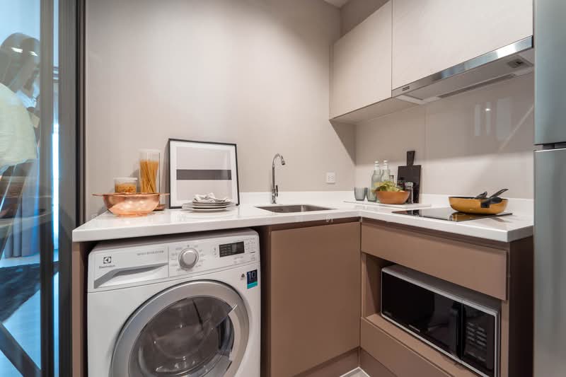 Life Sathorn Sierra, Bangkok, Ratchaphruek Rd, Talat Plu, Thon Buri, Bangkok, 1 Bedroom, 28 sqm, Condo For Sale, by สุเทพ รอดด้วยบุญ, 500268294 - DDproperty.com