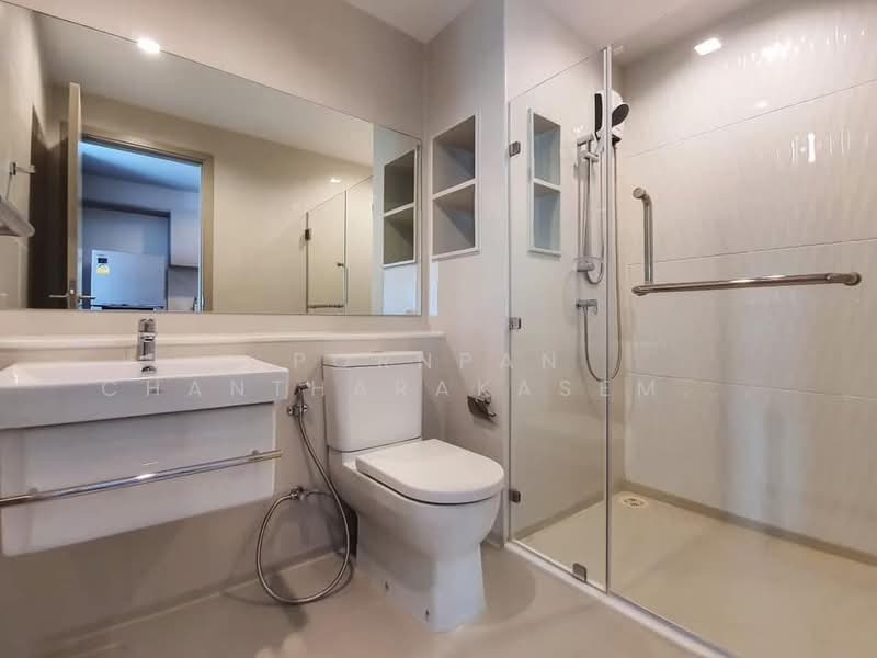 Life Ladprao, Bangkok, 992 Ladprao Road, Jom Phon, Chatuchak, Bangkok, 1 Bedroom, 26 sqm, Condo For Rent, by Pornpan Chantharakasemchai, 500268308 - DDproperty.com