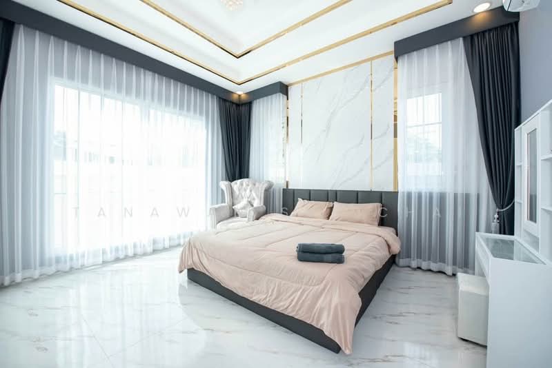 3-BR Villa, Chon Buri (Pattaya), Poong, Bang Lamung (Pattaya), Chon Buri (Pattaya), 3 Bedrooms, 204 sqm, Villa For Rent, by Tanawan Surichai, 500268352 - DDproperty.com