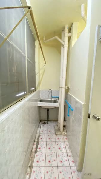 Baan Ua-Athorn Muangmai Bangphli, Samut Prakan, Soi Kan Kheha Chumchon Bang Phli 2 3, Bang Sao Thong, Bang Sao Thong, Samut Prakan, 1 Bedroom, 32 sqm, Condo For Sale, by The Best Property นนท์, 500268365 - DDproperty.com