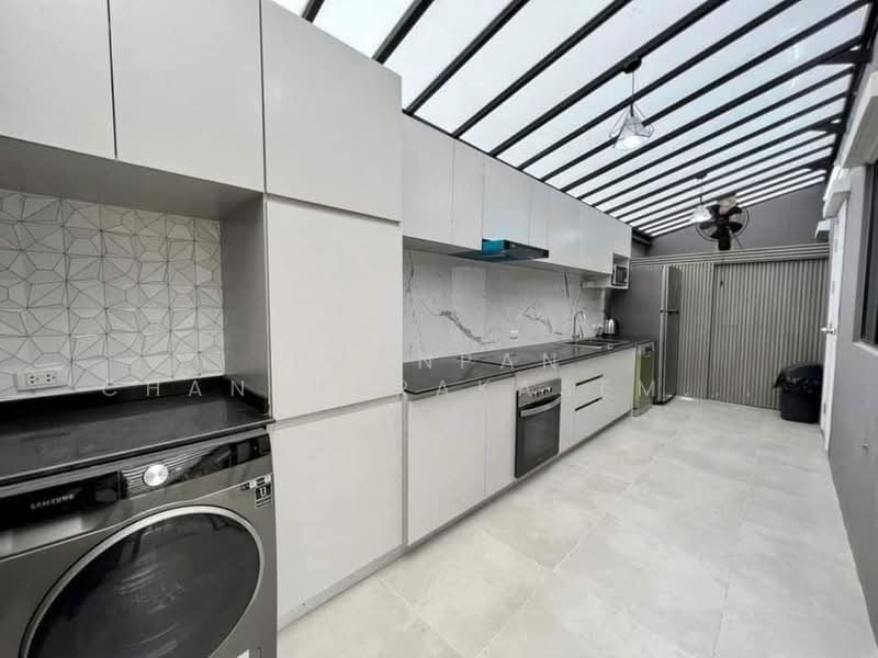 The Connect UP 3 Ladprao 126, Bangkok, Soi Ladprao 126, Lat Phrao Road, Phlapphla, Wang Thonglang, Bangkok, 3 Bedrooms, 165 sqm, Townhouse For Rent, by Pornpan Chantharakasemchai, 500268367 - DDproperty.com