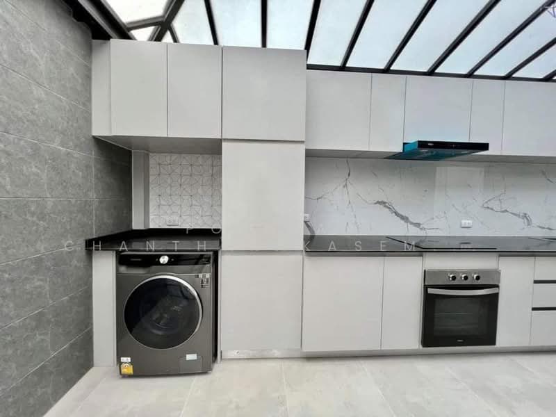 The Connect UP 3 Ladprao 126, Bangkok, Soi Ladprao 126, Lat Phrao Road, Phlapphla, Wang Thonglang, Bangkok, 3 Bedrooms, 165 sqm, Townhouse For Rent, by Pornpan Chantharakasemchai, 500268367 - DDproperty.com