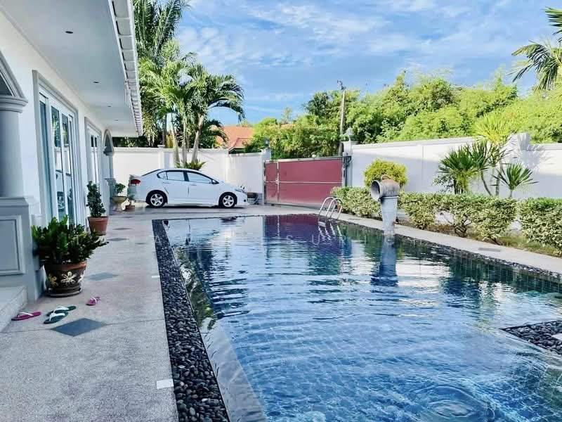 3-BR Villa, Chon Buri (Pattaya), Bang Sa-re, Sattahip, Chon Buri (Pattaya), 3 Bedrooms, 204 sqm, Villa For Sale, by Tanawan Surichai, 500268377 - DDproperty.com