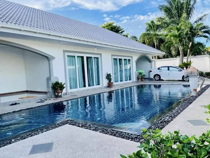 3-BR Villa, Chon Buri (Pattaya), Bang Sa-re, Sattahip, Chon Buri (Pattaya), 3 Bedrooms, 204 sqm, Villa For Sale, by Tanawan Surichai, 500268377 - DDproperty.com