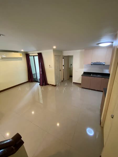 undefined, Bangkok, Phra Kanong, Khlong Toei, Bangkok, 4 Bedrooms, 290 sqm, Townhouse For Rent, by Vichai  Annavakulthorn, 500268380 - DDproperty.com