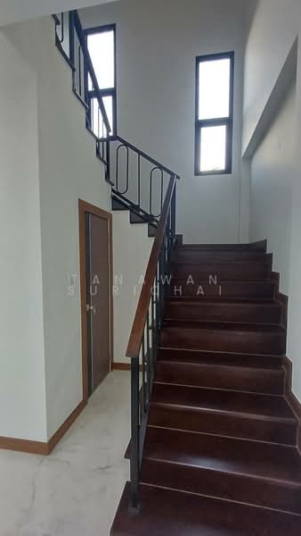 บ้าน 3-ห้องนอน, ชลบุรี, ห้วยใหญ่, บางละมุง, ชลบุรี, 230 ตร.ม., บ้านเดี่ยว ขาย, โดย Tanawan Surichai, 500268381 - DDproperty.com