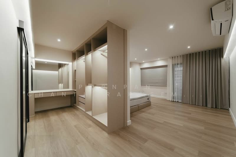 5-BR Townhouse, Bangkok, Phra Kanong Nua, Watthana, Bangkok, 5 Bedrooms, 350 sqm, Townhouse For Rent, by Pornpan Chantharakasemchai, 500268383 - DDproperty.com