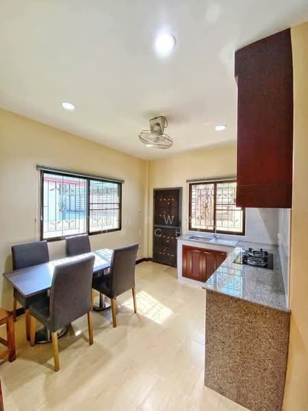 undefined, Chon Buri (Pattaya), Nong Pla Lai, Bang Lamung (Pattaya), Chon Buri (Pattaya), 3 Bedrooms, 150 sqm, Villa For Sale, by Tanawan Surichai, 500268394 - DDproperty.com