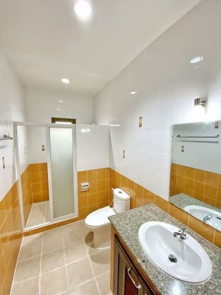 undefined, Chon Buri (Pattaya), Nong Pla Lai, Bang Lamung (Pattaya), Chon Buri (Pattaya), 3 Bedrooms, 150 sqm, Villa For Sale, by Tanawan Surichai, 500268394 - DDproperty.com