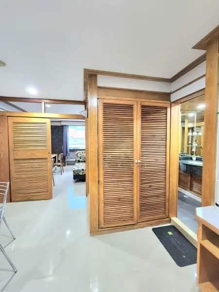Baan Suksan, Bangkok, 58 Soi Sukhumvit 23, Khlongtoei Nua, Watthana, Bangkok, 1 Bedroom, 46 sqm, Condo For Rent, by Vichai  Annavakulthorn, 500268398 - DDproperty.com