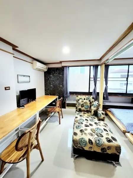 Baan Suksan, Bangkok, 58 Soi Sukhumvit 23, Khlongtoei Nua, Watthana, Bangkok, 1 Bedroom, 46 sqm, Condo For Rent, by Vichai  Annavakulthorn, 500268398 - DDproperty.com