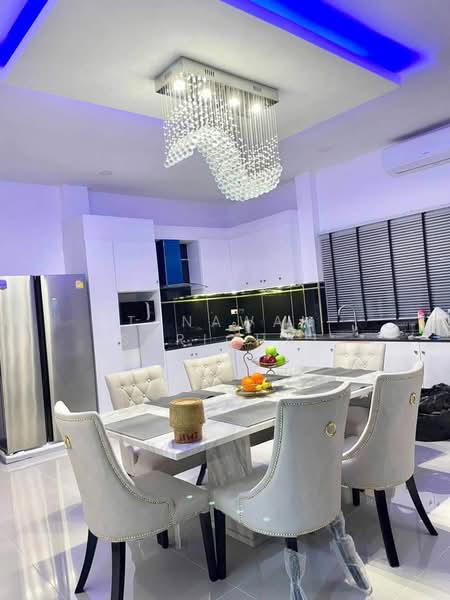 4-BR Villa, Chon Buri (Pattaya), Poong, Bang Lamung (Pattaya), Chon Buri (Pattaya), 4 Bedrooms, 844 sqm, Villa For Sale, by Tanawan Surichai, 500268422 - DDproperty.com