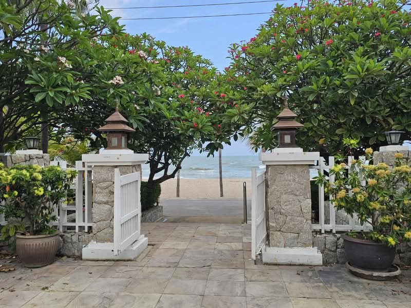 The Beach Palace, Phetchaburi, Poomvet, Cha-am, Cha-Am, Phetchaburi, 2 Bedrooms, 72 sqm, Condo For Sale, by อัญญาภรณ์ วิษณุรัก, 500268433 - DDproperty.com