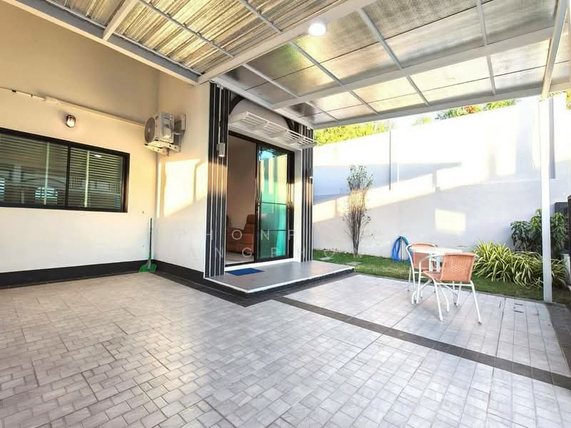 undefined, Chon Buri (Pattaya), Nong Pru, Bang Lamung (Pattaya), Chon Buri (Pattaya), 2 Bedrooms, 93 sqm, Single Detached House For Rent, by Phonphen Tangphong, 500268437 - DDproperty.com