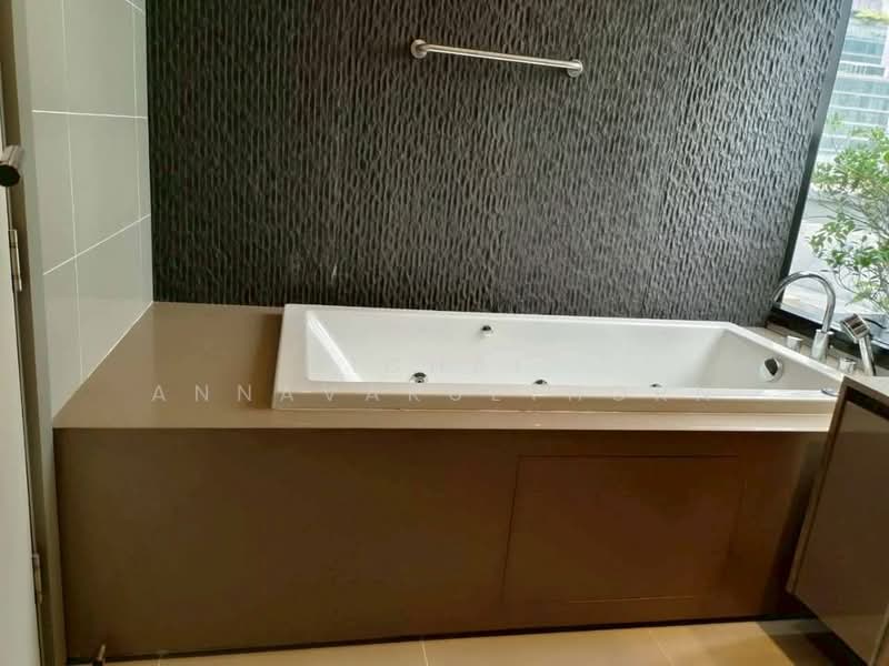 M Silom, Bangkok, 26 Narathiwas Ratchanakarin Road, Suriyawong, Bang Rak, Bangkok, 2 Bedrooms, 74 sqm, Condo For Rent, by Vichai  Annavakulthorn, 500268440 - DDproperty.com